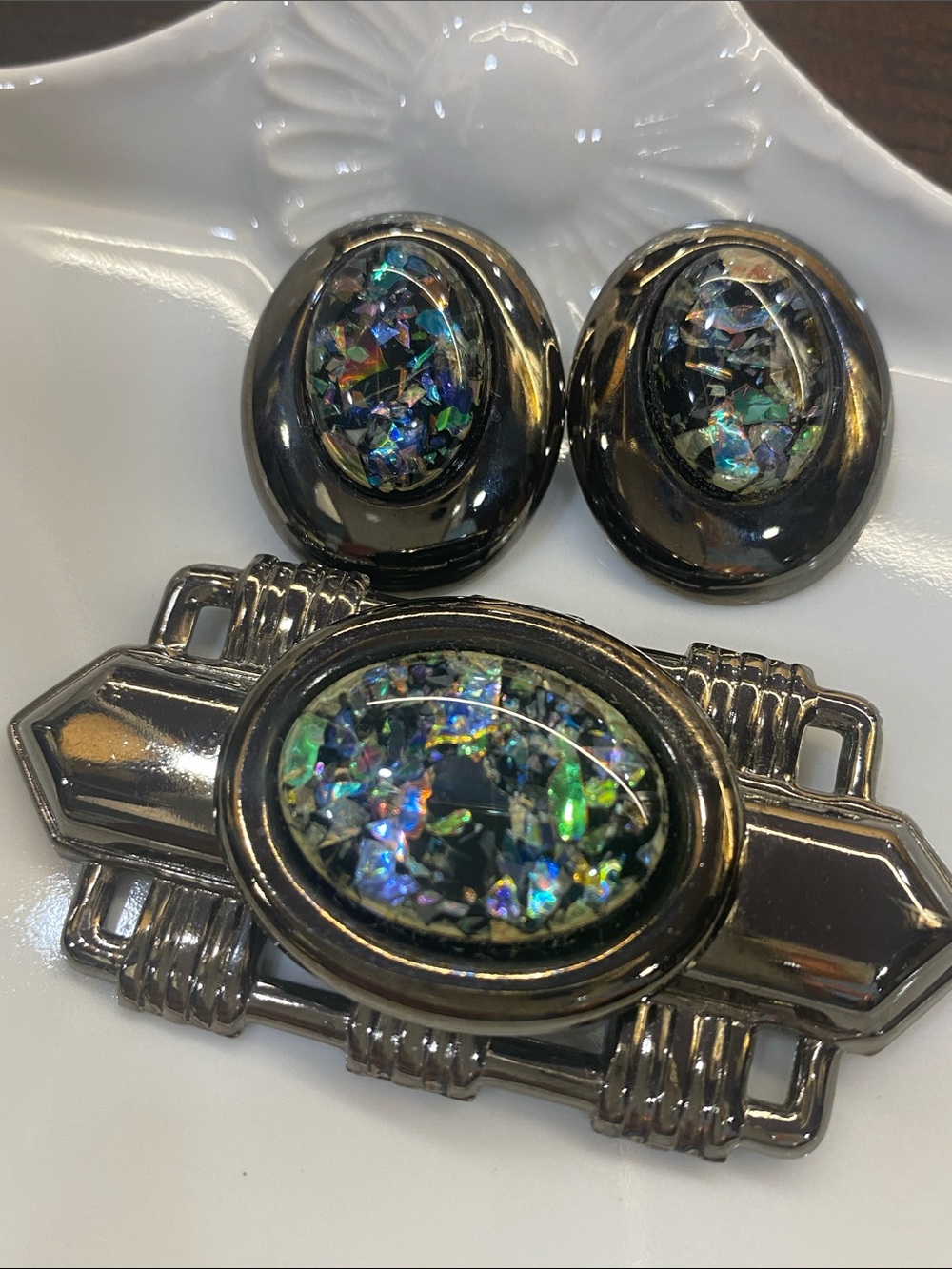 Vintage Gunmetal Brooch and Pierced Earring Set - Picture 2 of 5